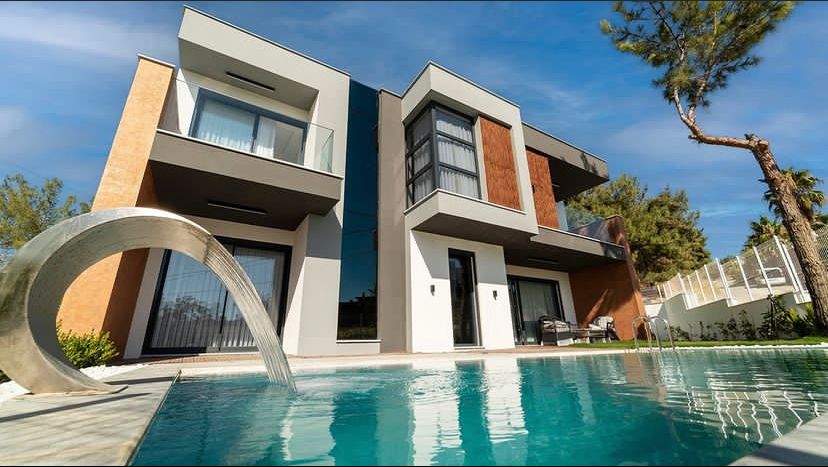 7199 VILLA WITH LARGE GARDEN - <span class=