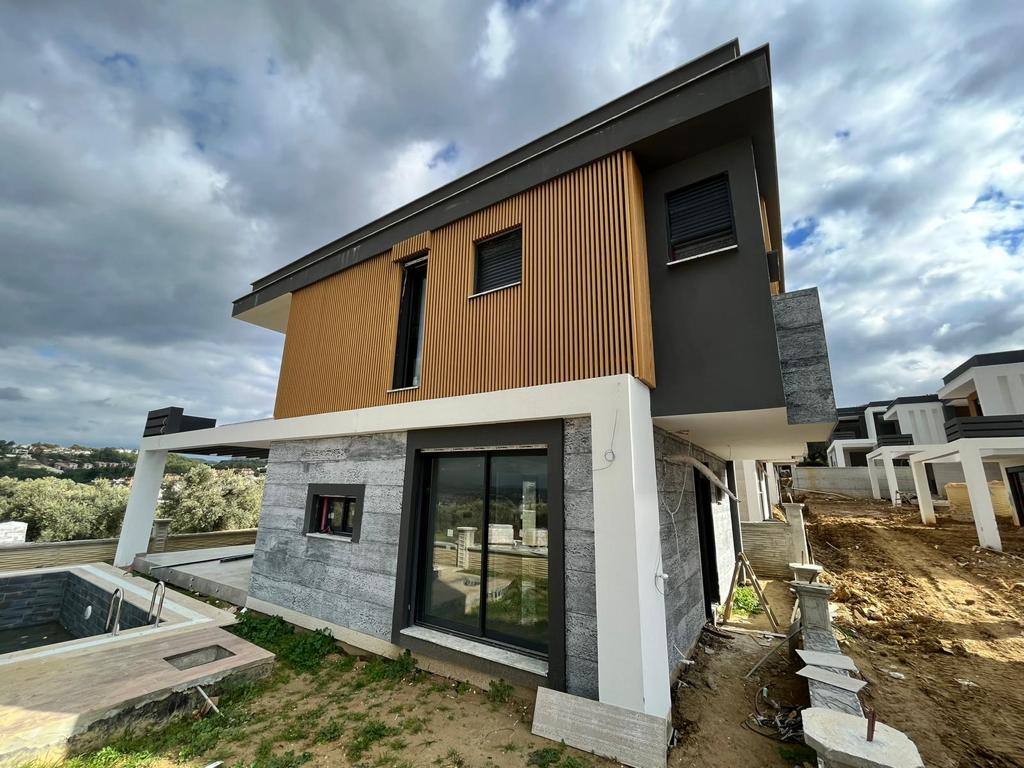 7228 VILLA WITH LARGE GARDEN - <span class=