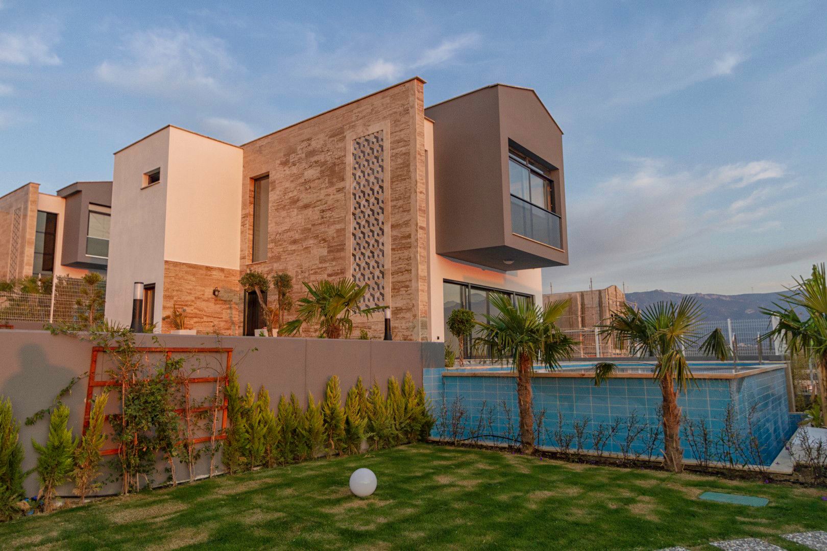 7259 VILLA WITH LARGE GARDEN - <span class=