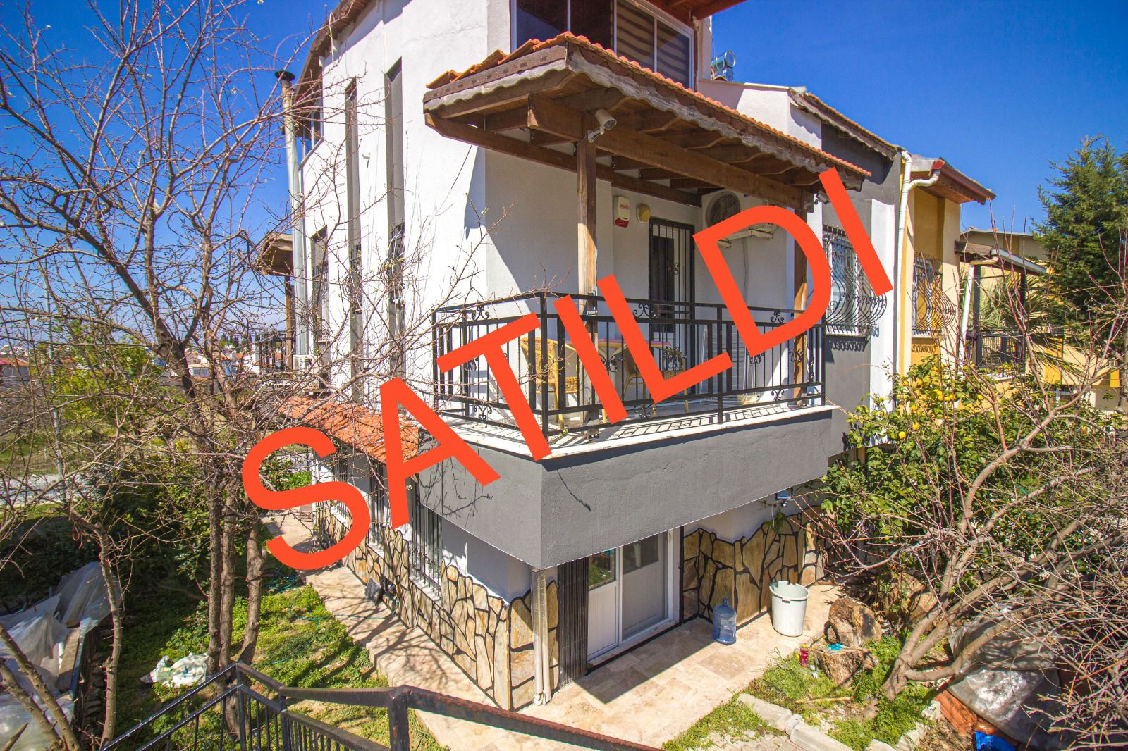 7269 VILLA WITH LARGE GARDEN - 