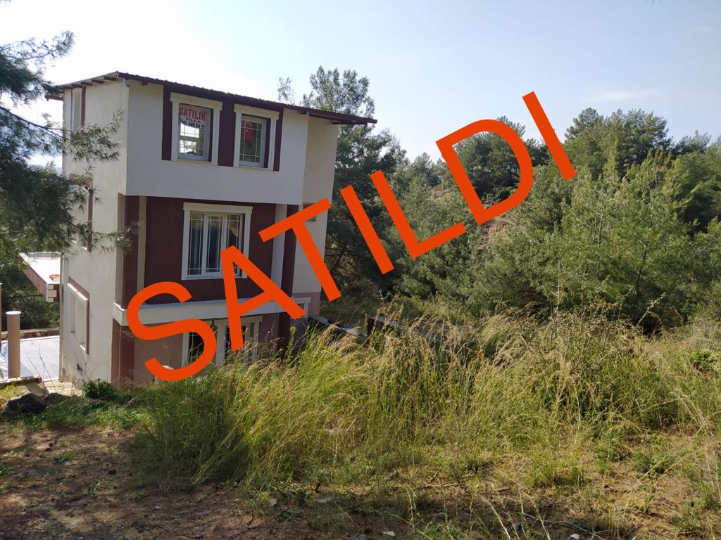6872 KUŞADASINDA DENİZ MANZARALI ARSA 208 M2 - 