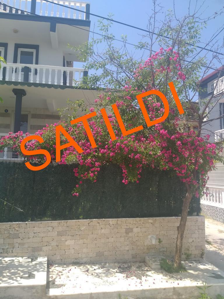 7133 SAUNA HAMAMLI GENİŞ BAHÇELİ 4+1 VİLLA - 